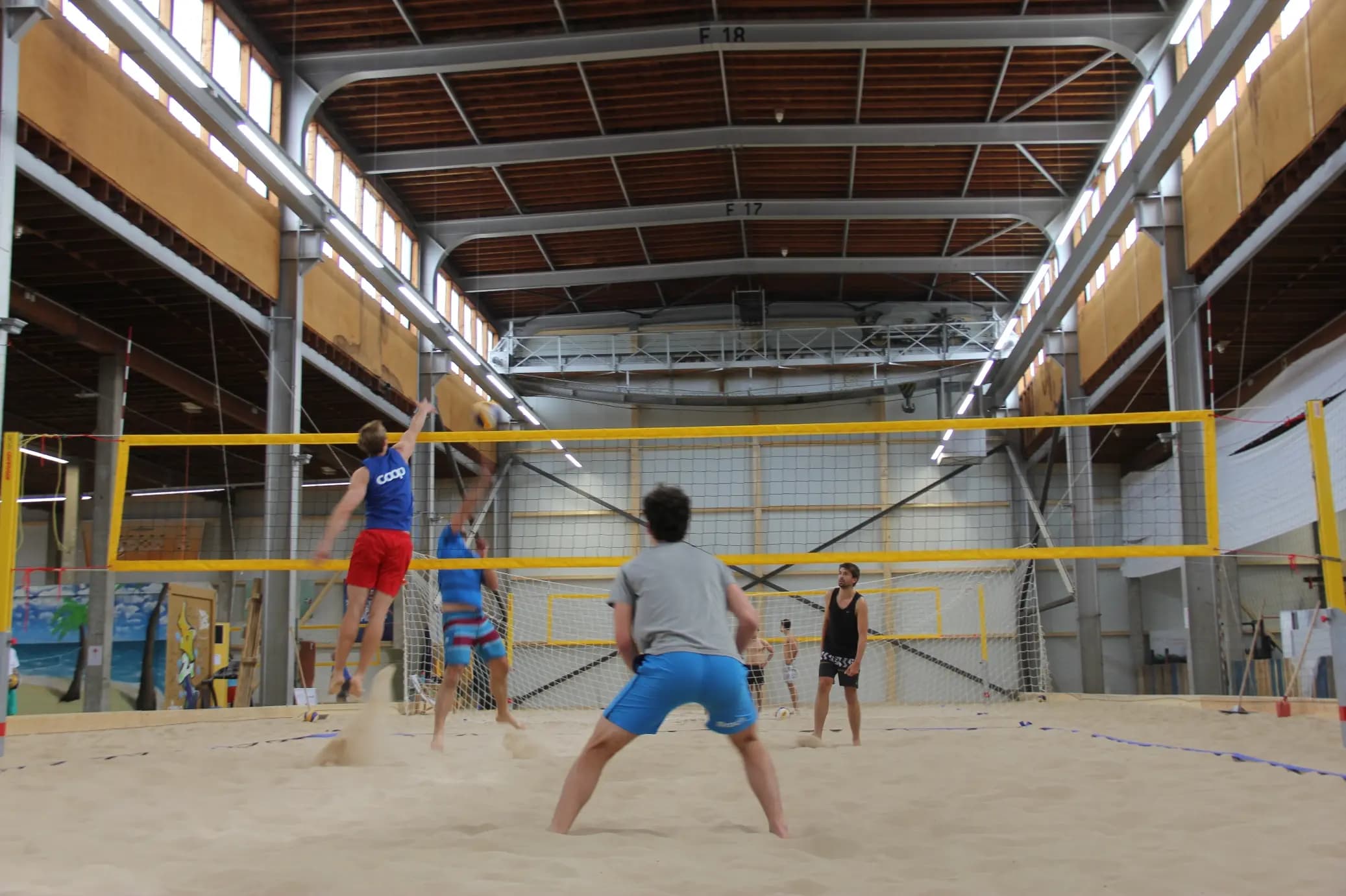 Indoor Beachvolleyball Training